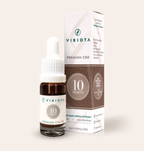Produktfoto VIBIOTA Bio Premium CBD Öl 10%, Vollspektrum (mit Hanfsamenöl) in 10ml Flasche